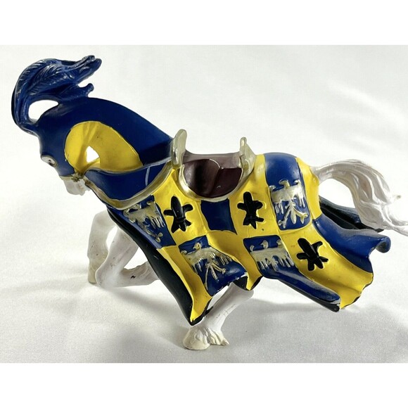 2002 Papo Medieval Knight Blue and Gold Jousting Horse Vintage Toy - Picture 5 of 10